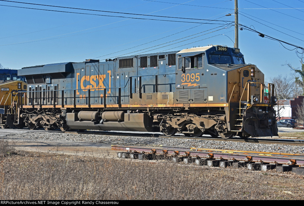 CSXT 3095 M692-24